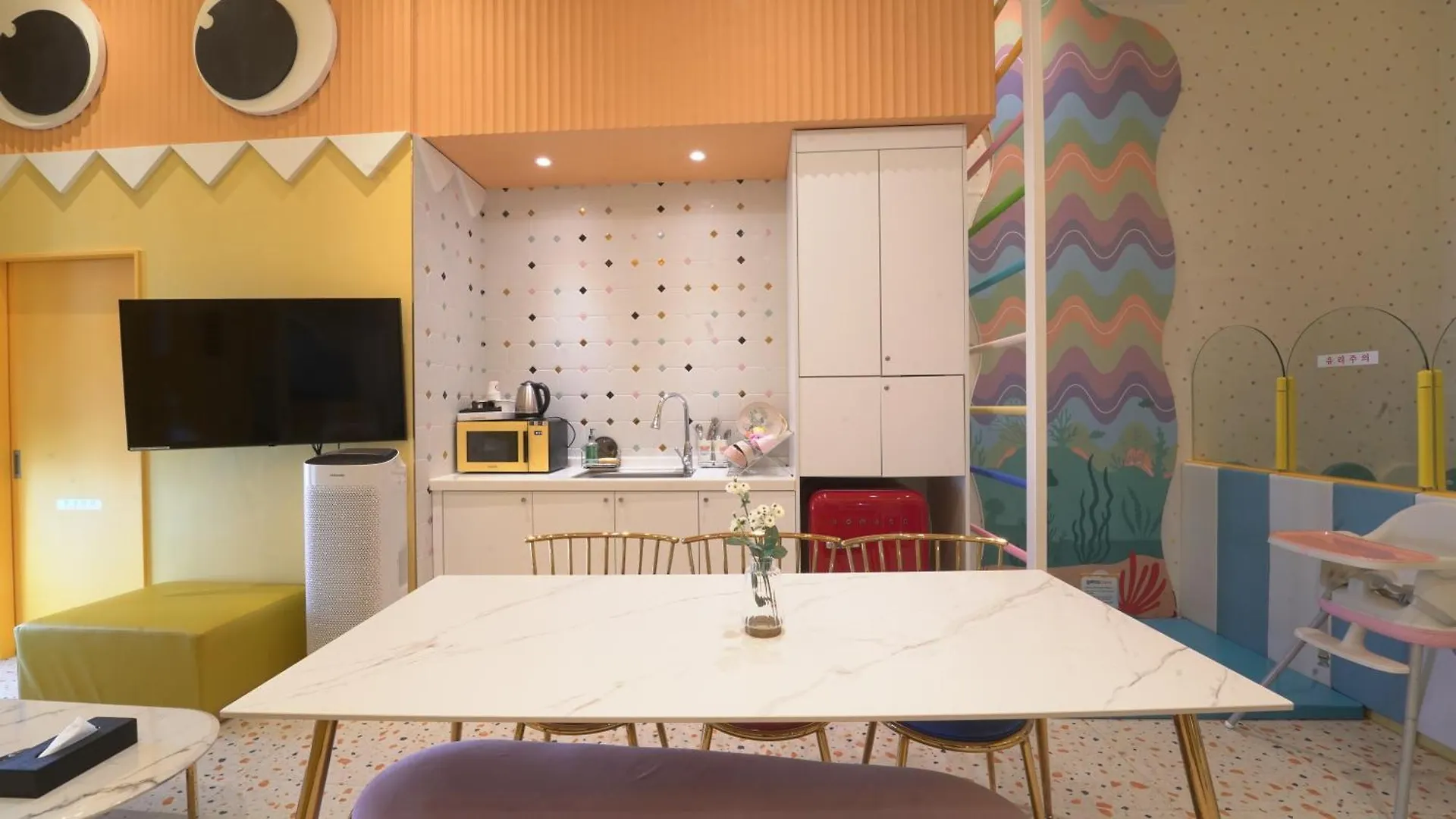 Hotel Almond Kids Poolvilla Nampo Busan