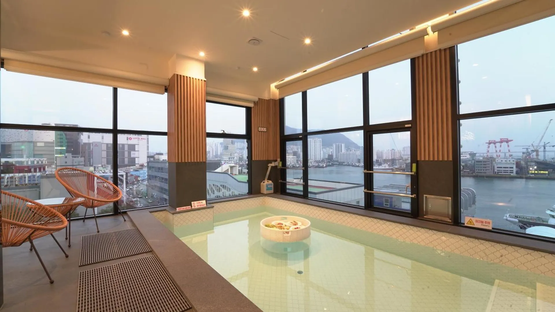 Hotel Almond Kids Poolvilla Nampo Busan South Korea