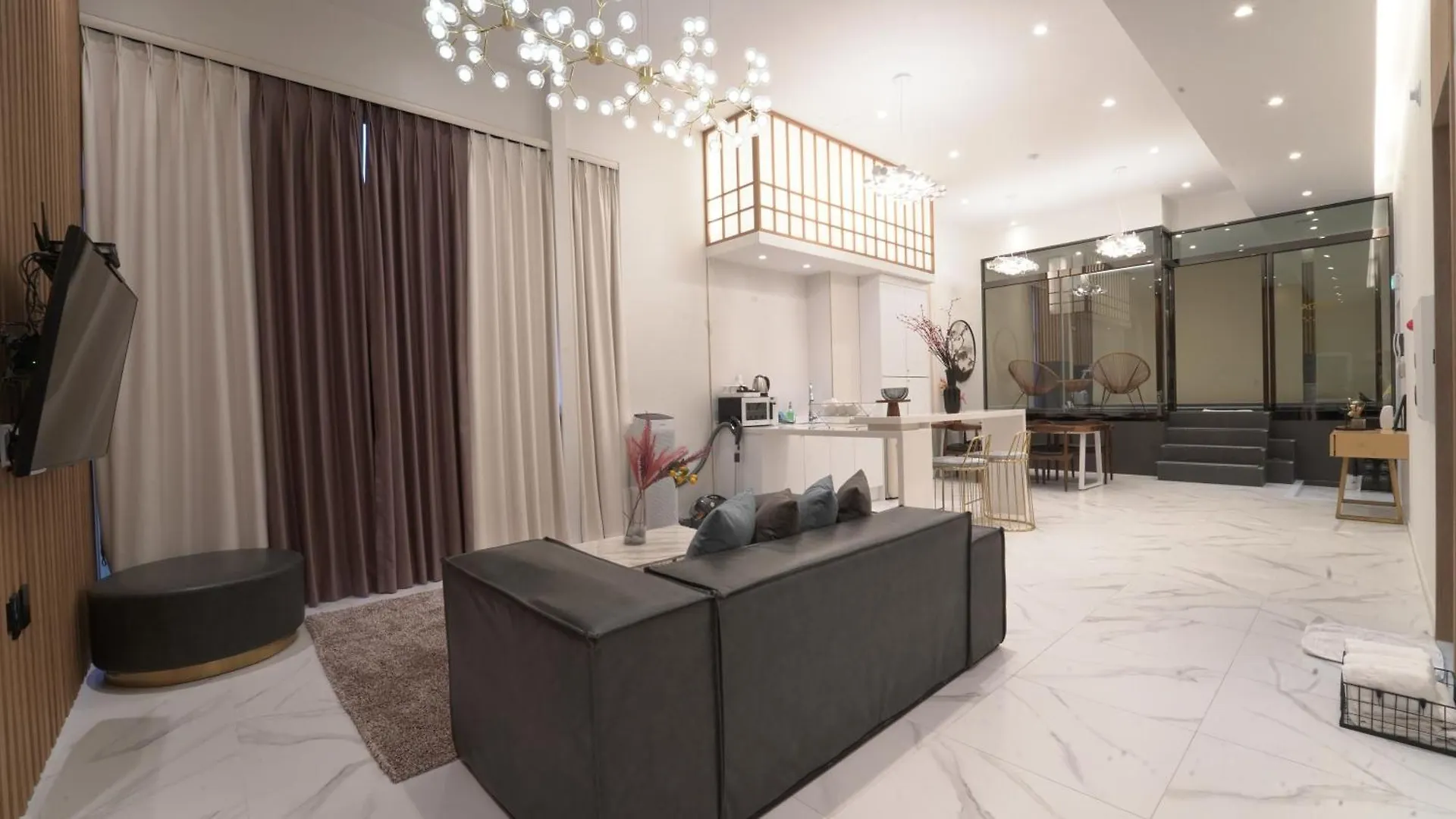 Almond Kids Poolvilla Nampo Busan Hotel