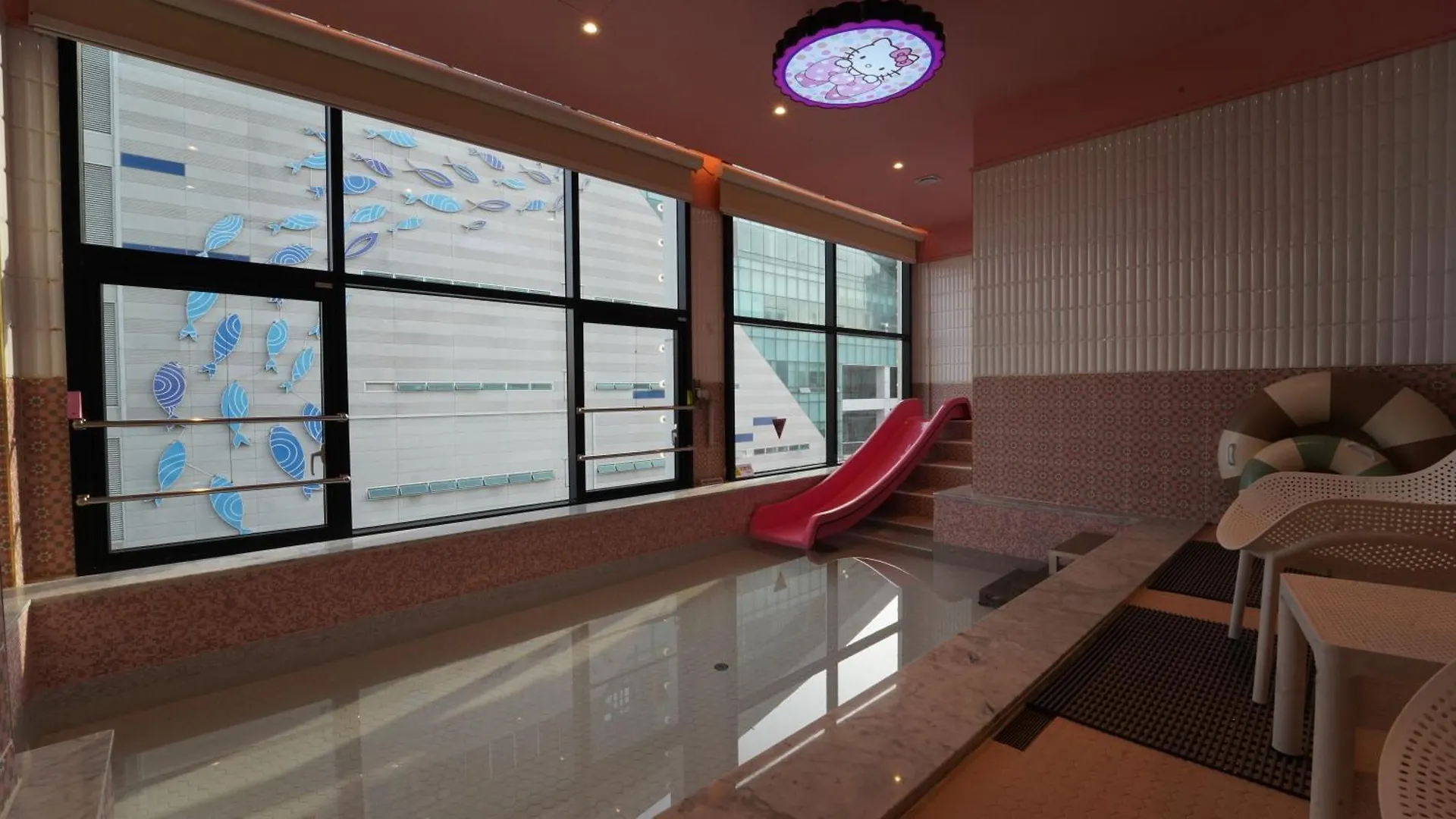 Almond Kids Poolvilla Nampo Busan