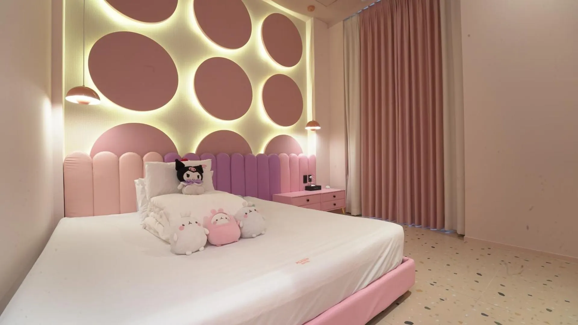Almond Kids Poolvilla Nampo Busan 0*,