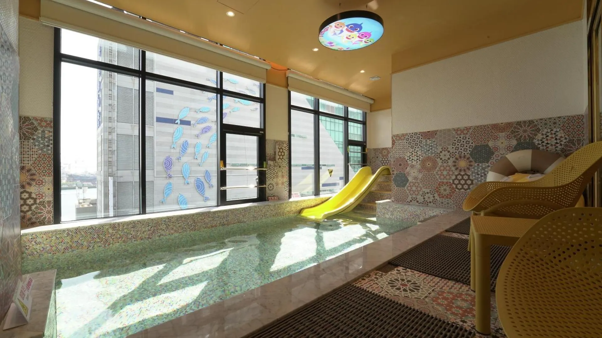 Almond Kids Poolvilla Nampo Busan 0*,